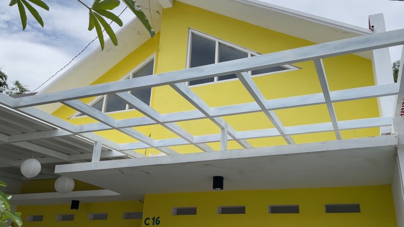 Kanopi Transparans Solar Tuff