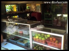 Suasane di dalam warung mbak yun nganjuk