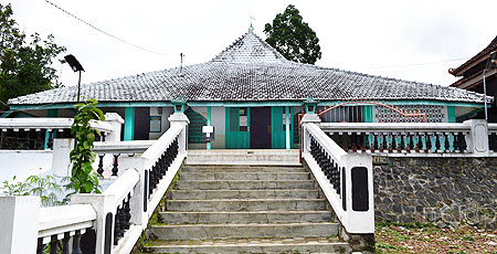 Masjin di area wisata