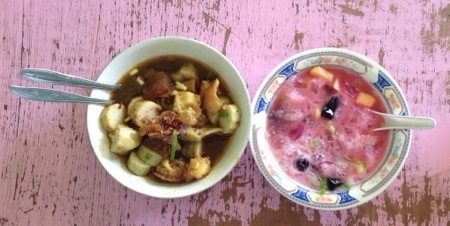 lontong kikil dan es campur
