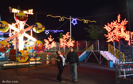 Tomi dan Rian di Batu Night Spectacular