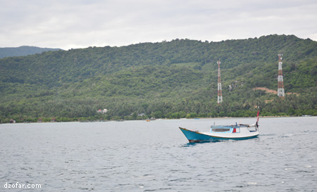 Pulau Karimun Jawa dan perahu