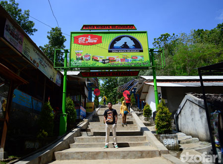 Naik tangga