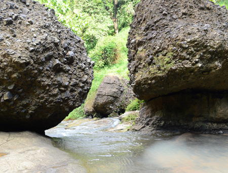Batu Kembar