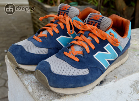 New Balance ML574 Out East