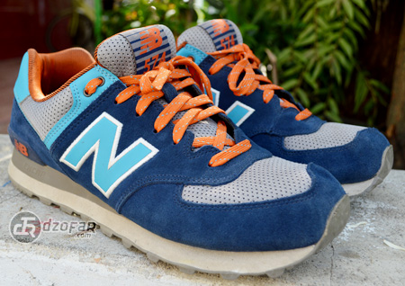 New Balance ML574 Out East