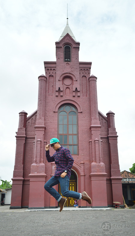 Gereja Merah Kediri