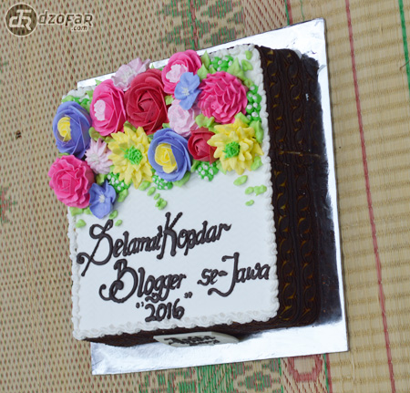 Kue tart kopdar blogger