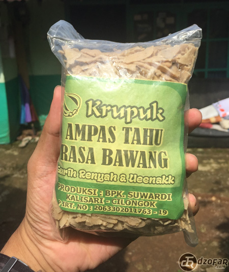 Produk krecek krupuk ampas tahu
