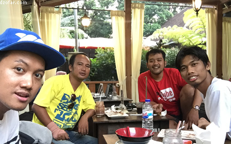 komika cafe bareng agus, yuda, cepi