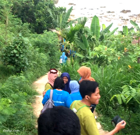 Tangga Air Terjun Toroan
