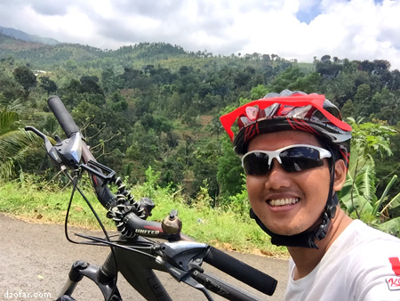 Puncak Klodan selfi