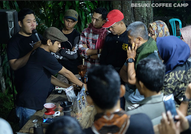 Royokan ndelok demo kopi