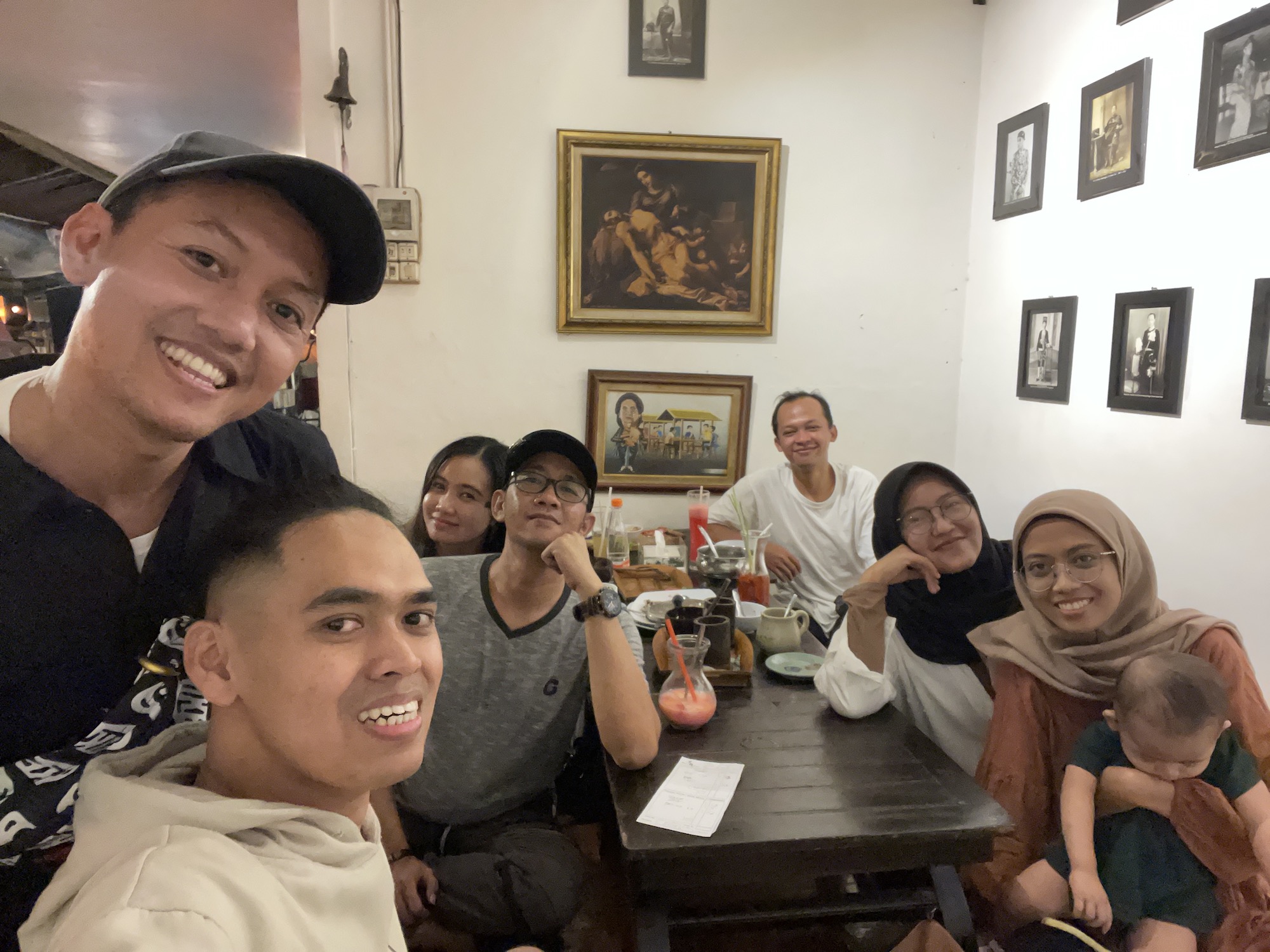 Selfie bersama bloggers
