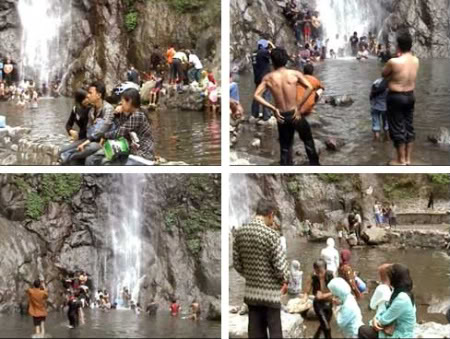 Suasana Air Terjun Sedudo kala ramai Suasana Air Terjun Sedudo kala ramai